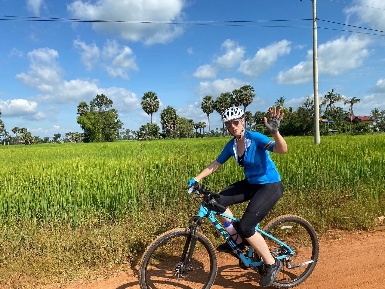 23 Days Laos Cambodia Cycle To Vietnam